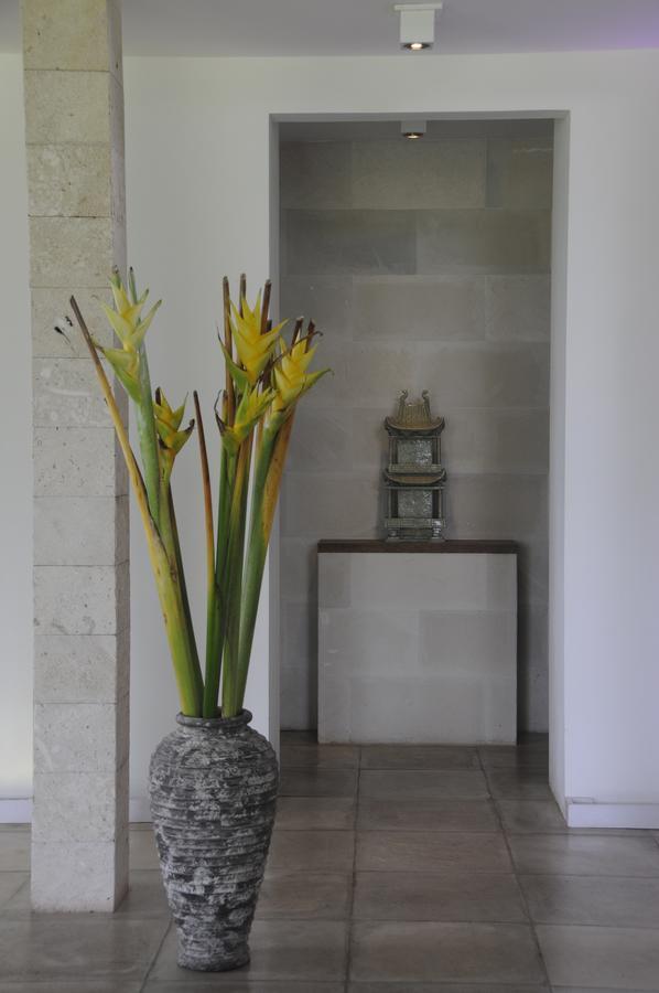 Jeda Villa Modern Stylish Luxury Villa เปมูเตรัน ภายนอก รูปภาพ