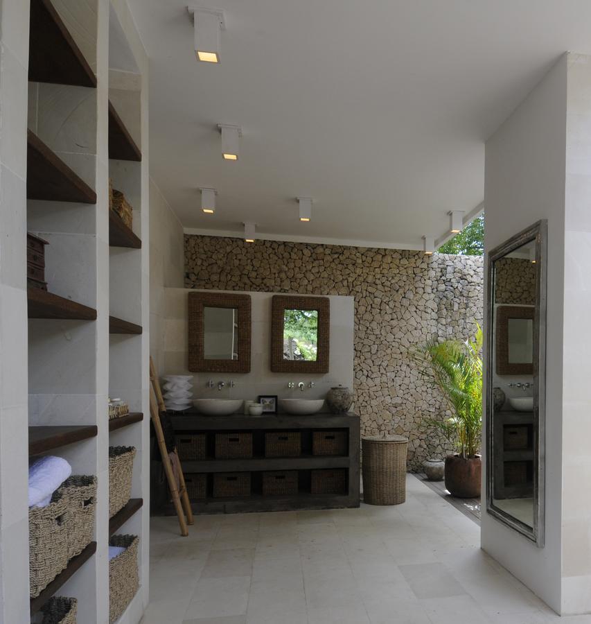 Jeda Villa Modern Stylish Luxury Villa เปมูเตรัน ภายนอก รูปภาพ