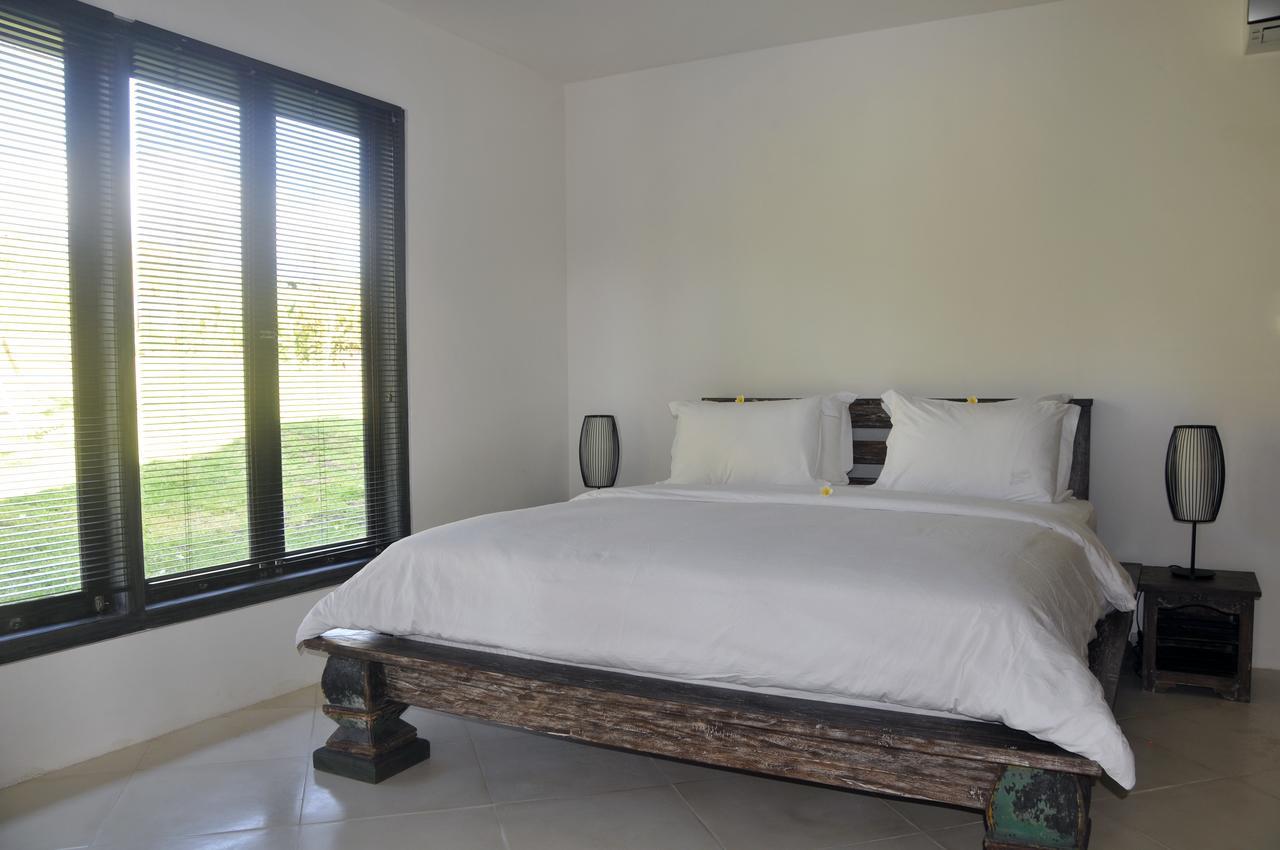 Jeda Villa Modern Stylish Luxury Villa เปมูเตรัน ภายนอก รูปภาพ